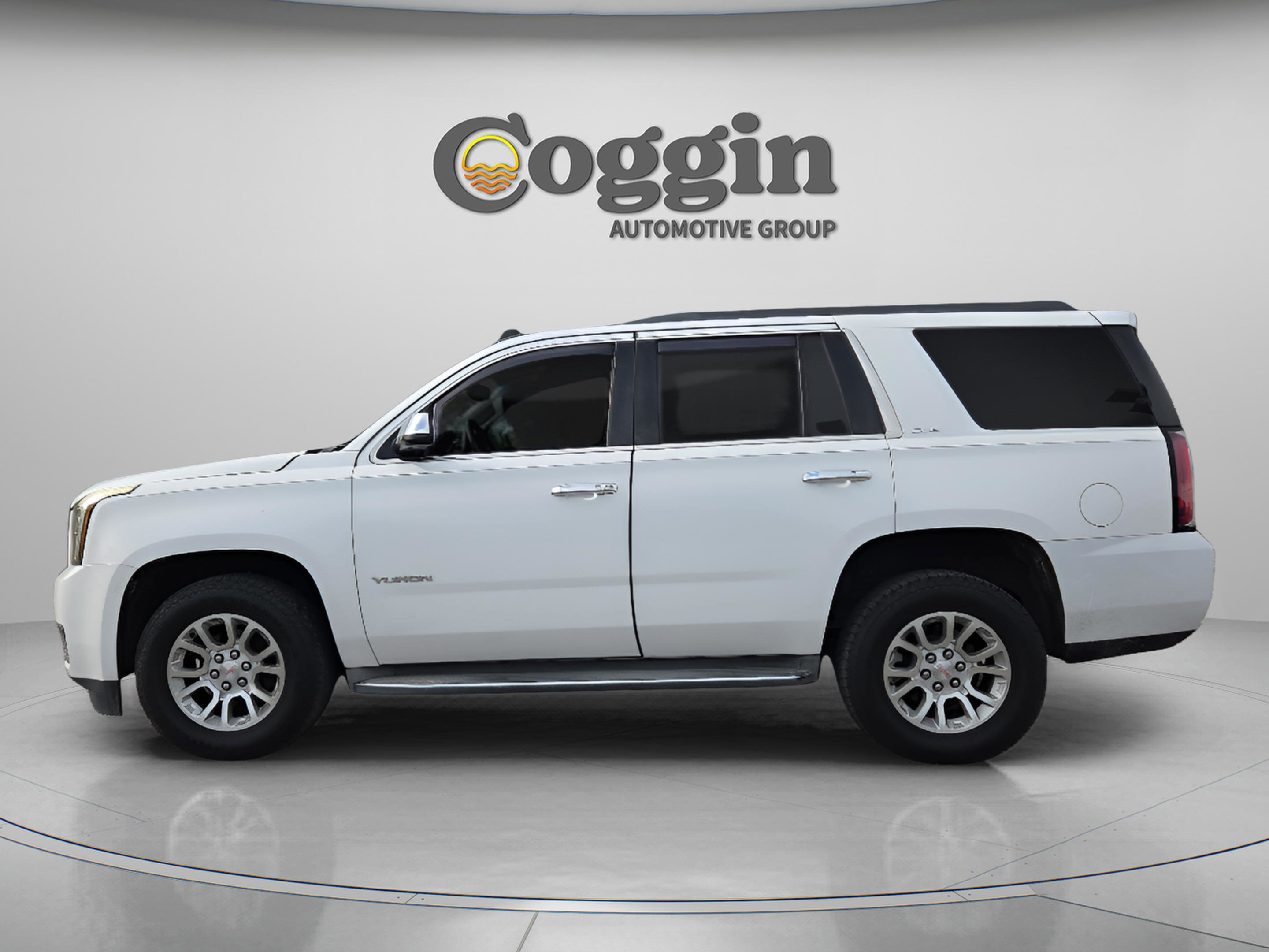 Used 2015 GMC Yukon SLE RWD image 2