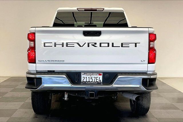 Used 2023 Chevrolet Silverado 2500 LT w/ Convenience Package image 3