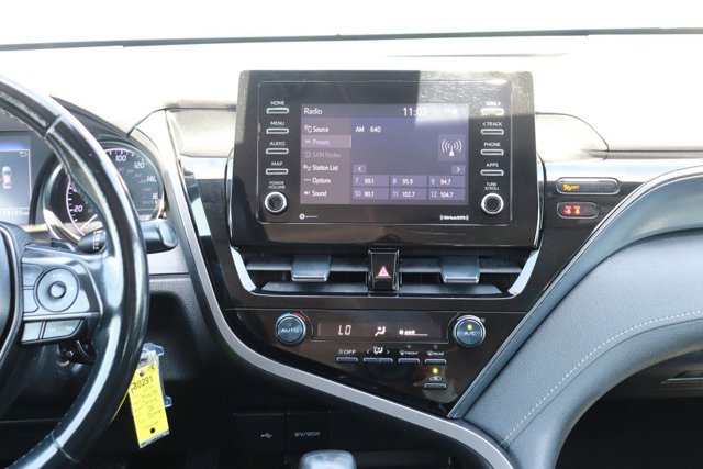 Used 2021 Toyota Camry SE FWD image 15