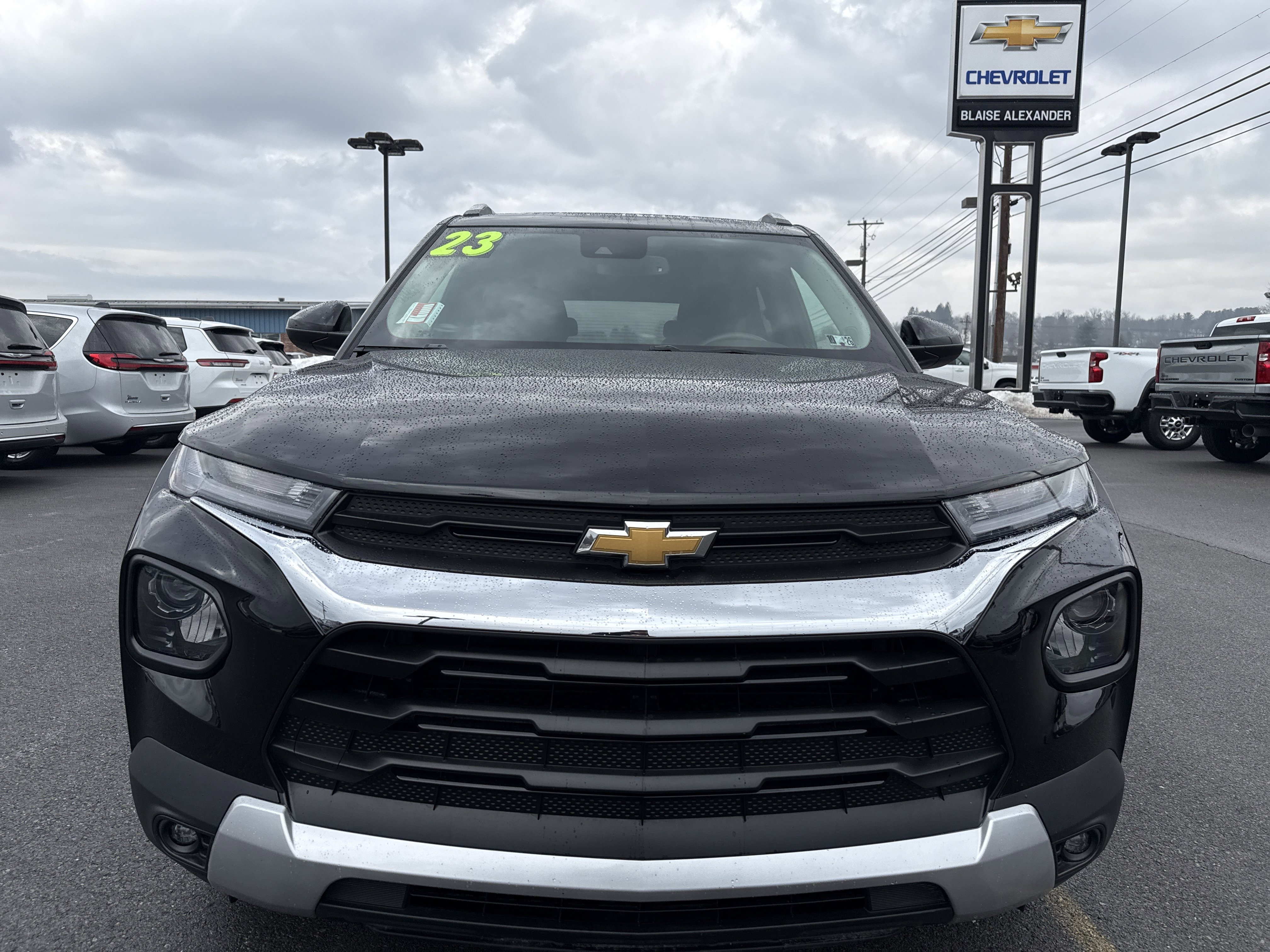 Used 2023 Chevrolet TrailBlazer LT w/ Convenience Package image 9