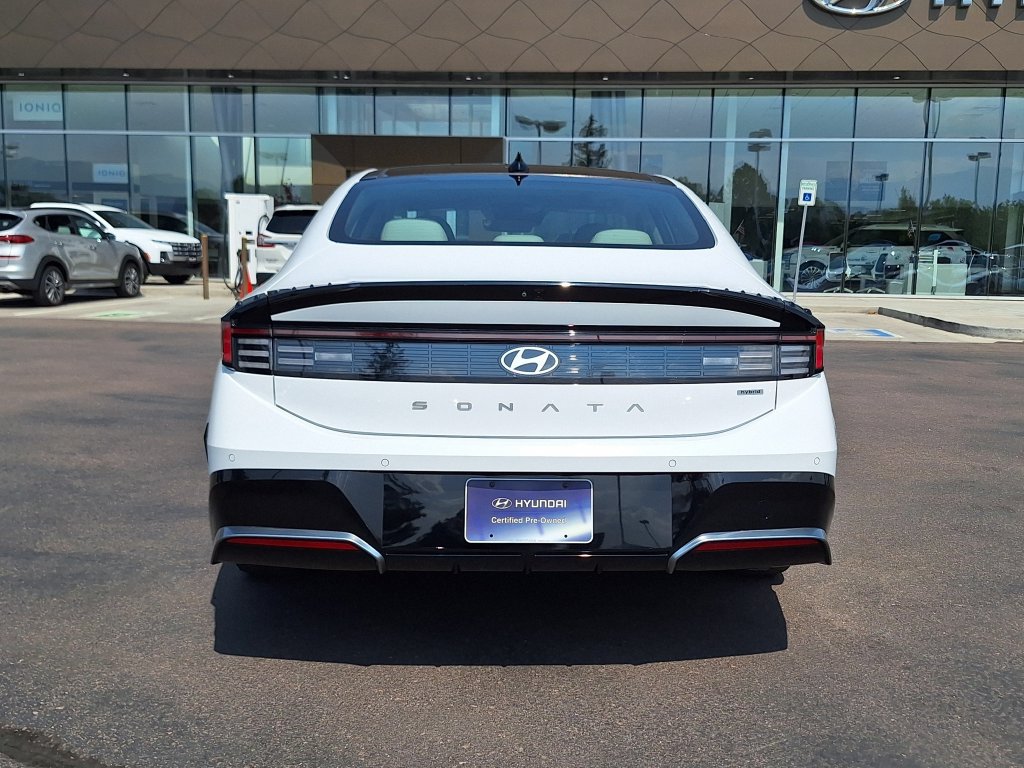 Certified 2025 Hyundai Sonata Limited FWD image 4