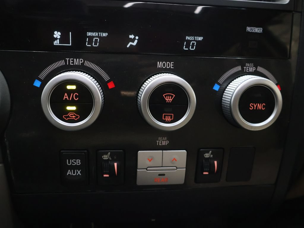 Used 2017 Toyota Sequoia Limited w/ Safety & Convenience Package RWD image 27