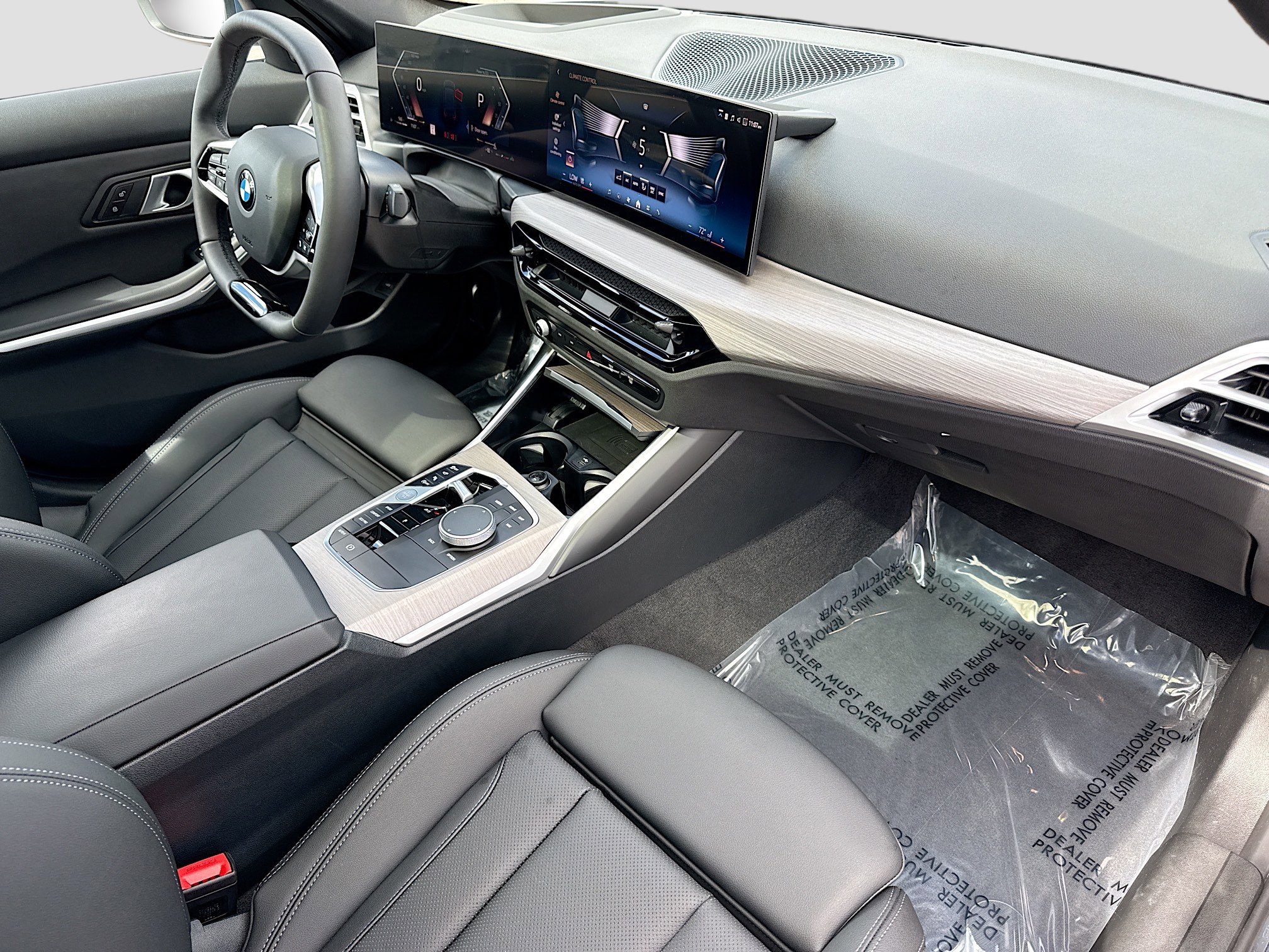 Used 2025 BMW 330i Sedan image 14