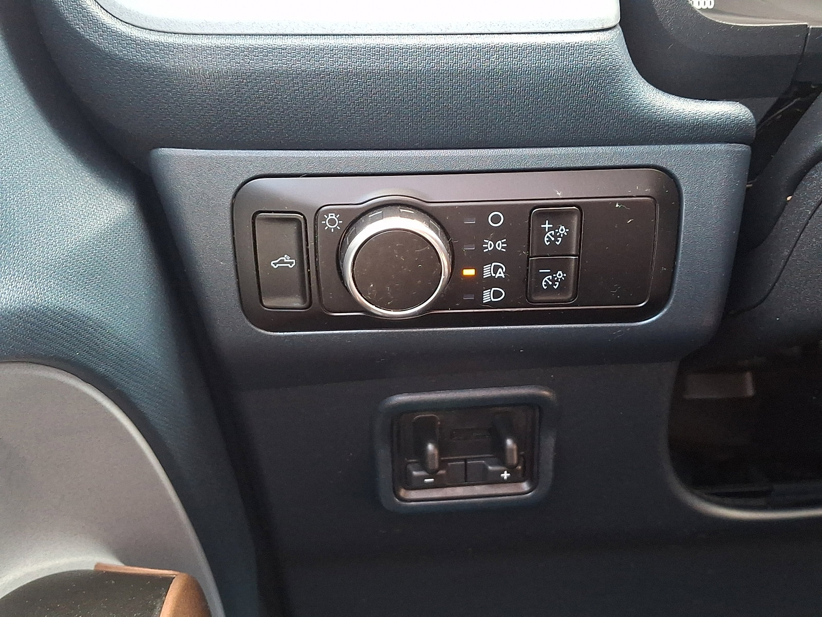 Used 2023 Ford Maverick Lariat w/ Lariat Luxury Package image 23