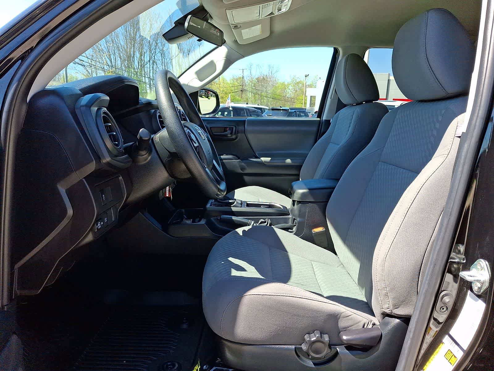 Certified 2023 Toyota Tacoma SR AWD/4WD image 16