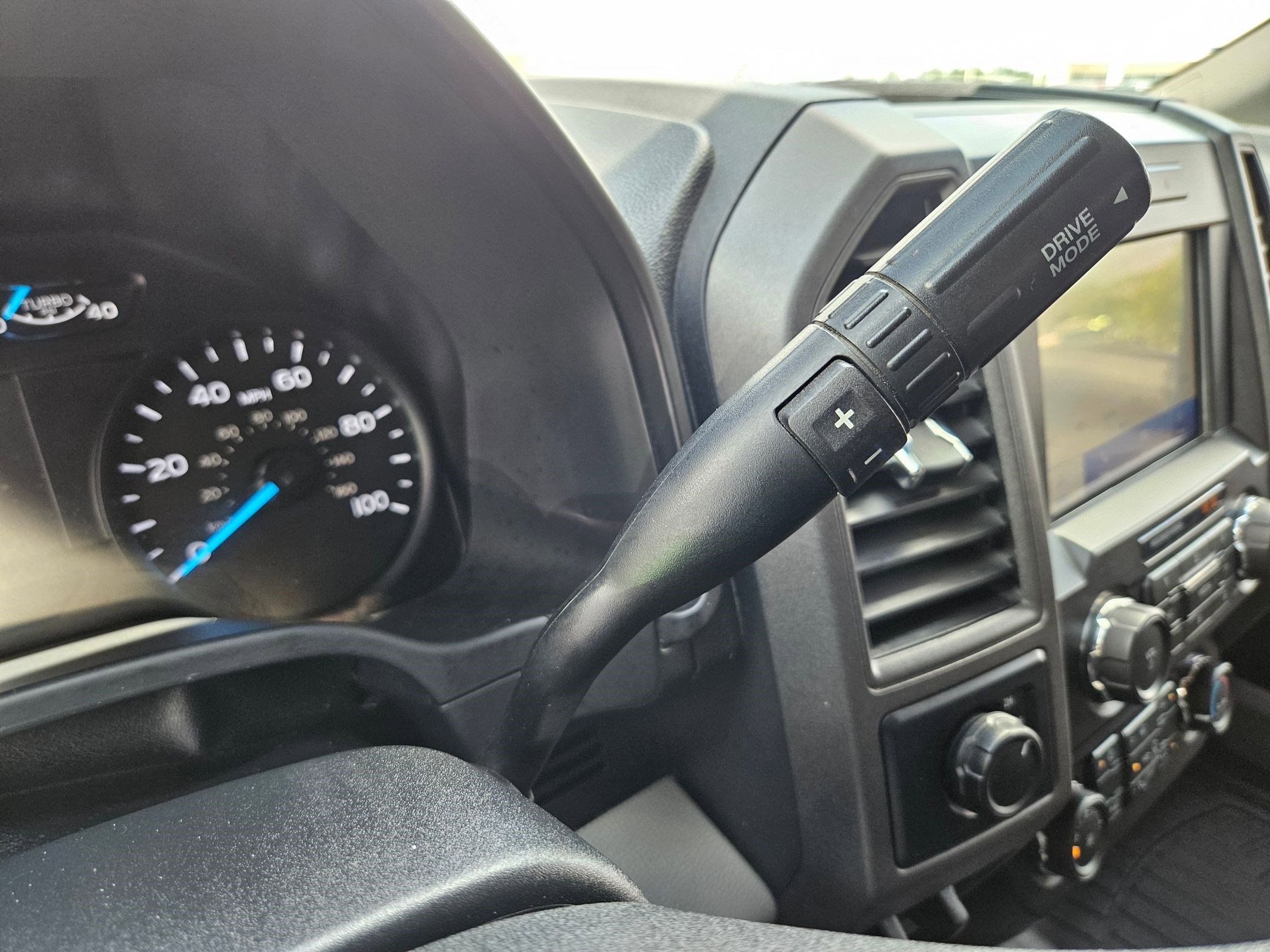 Used 2020 Ford F250 XL w/ STX Appearance Package image 23