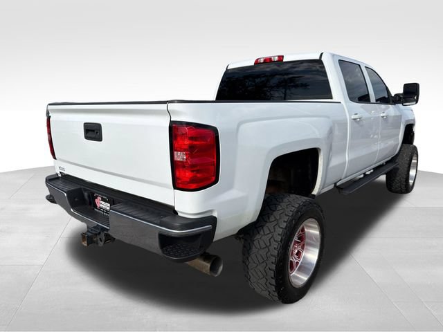 Used 2017 Chevrolet Silverado 2500 LT AWD/4WD image 7