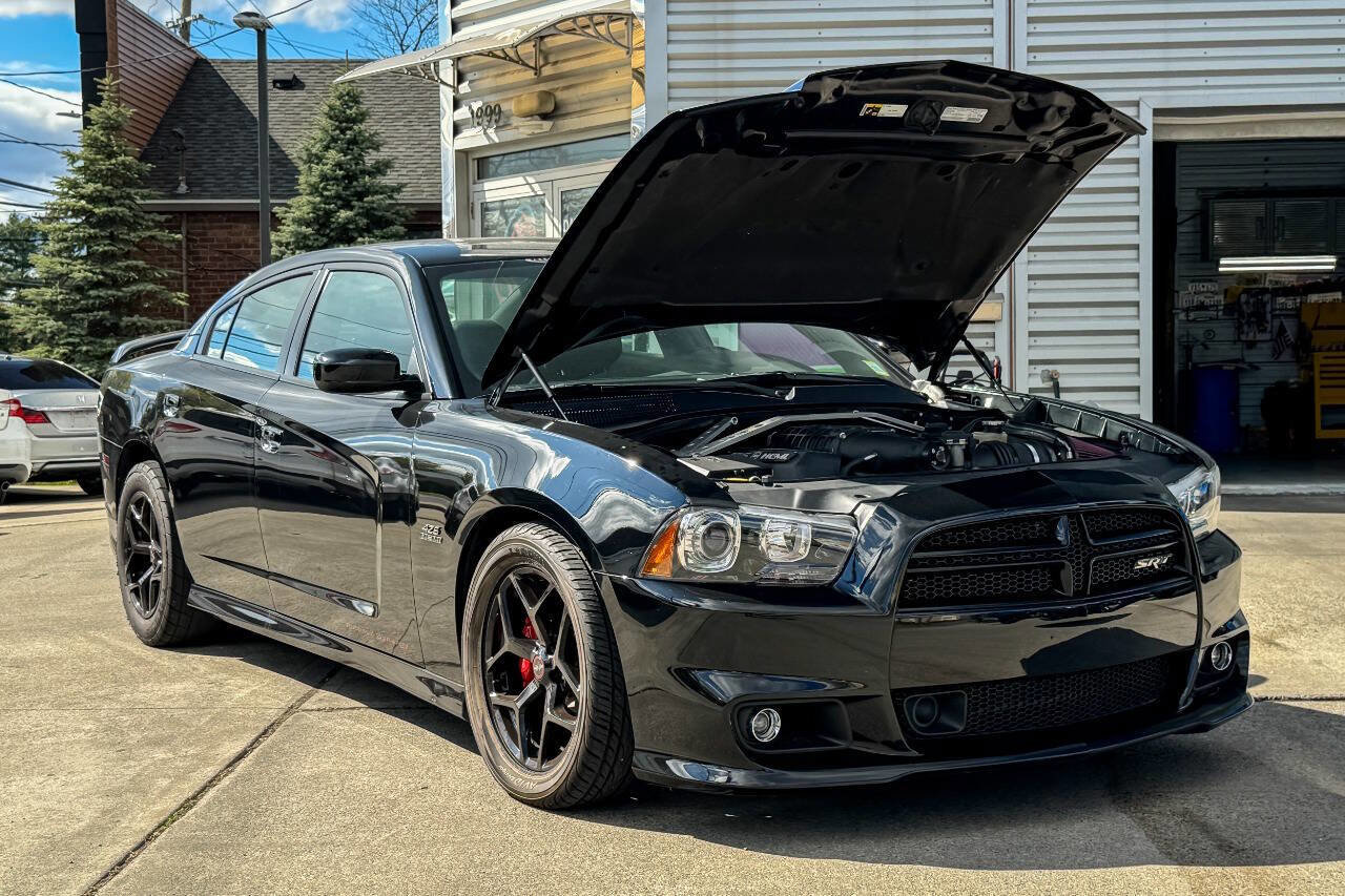 Used 2013 Dodge Charger SRT8 w/ Adaptive Cruise Control Group RWD image 12