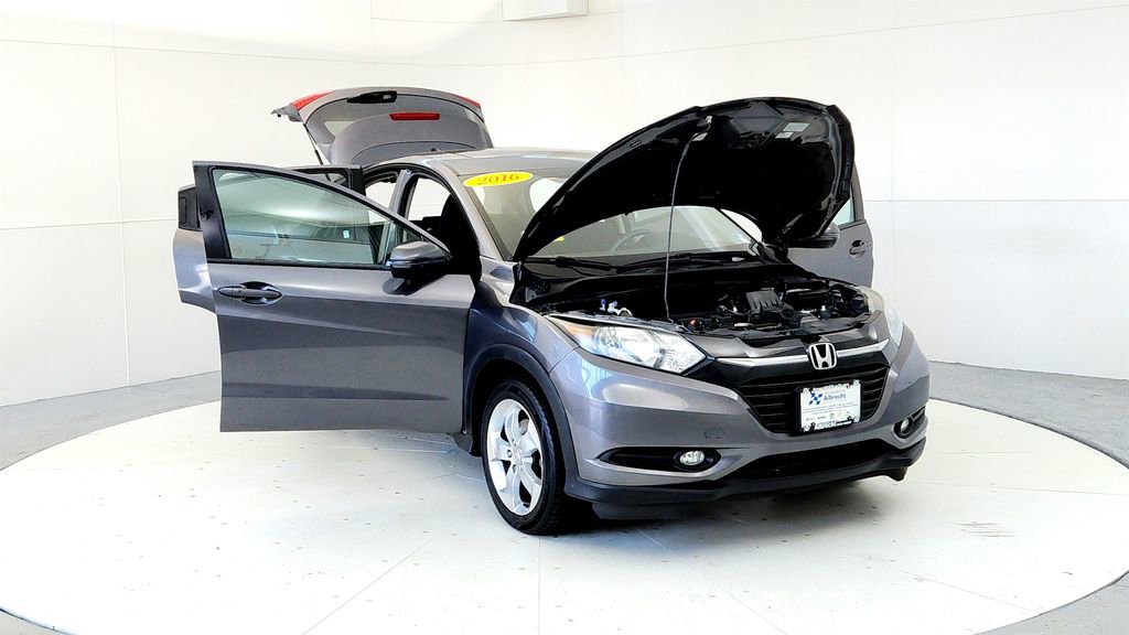 Used 2016 Honda HR-V EX image 9
