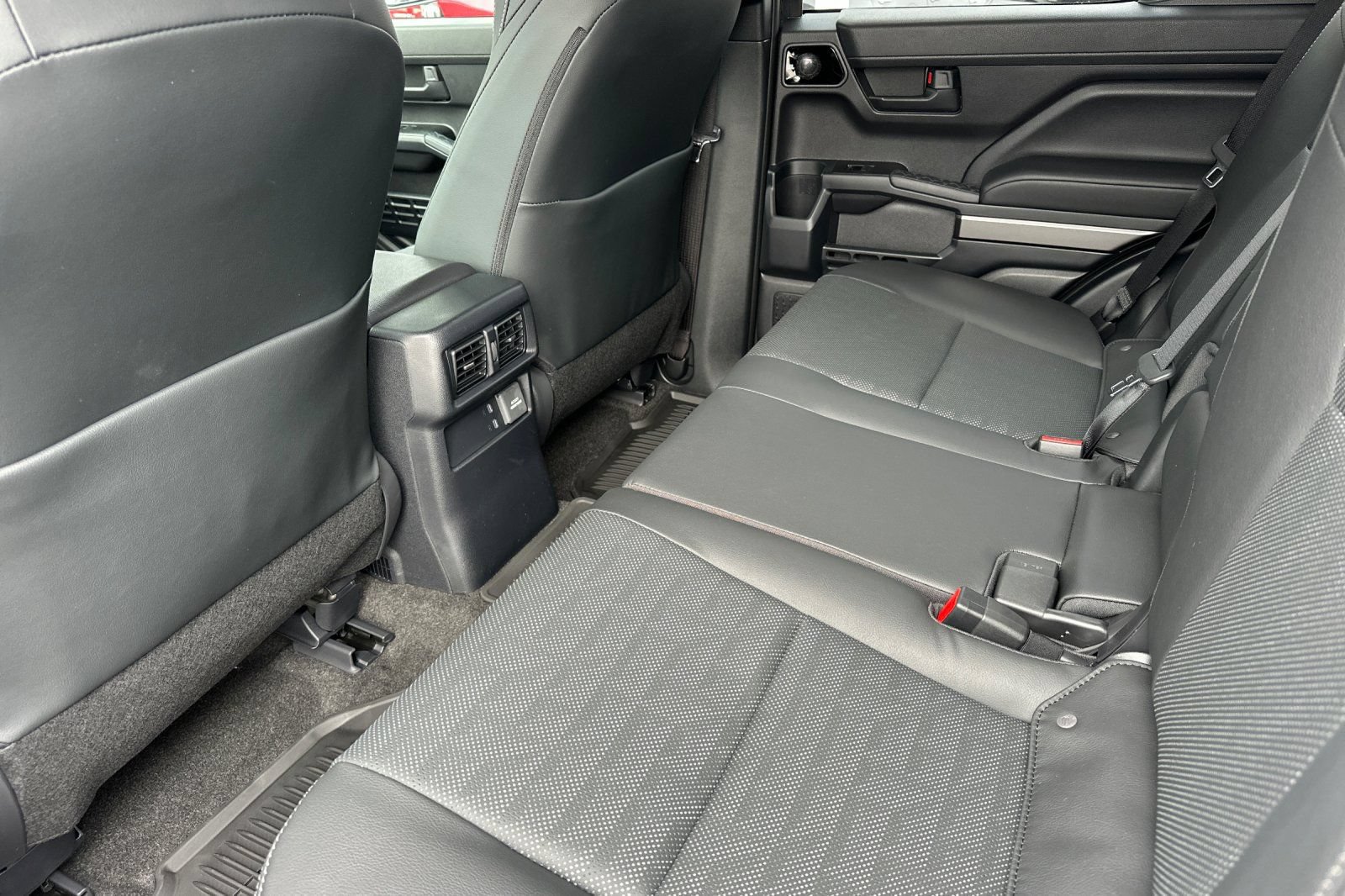 New 2026 Toyota 4Runner TRD Off-Road Premium AWD/4WD image 13