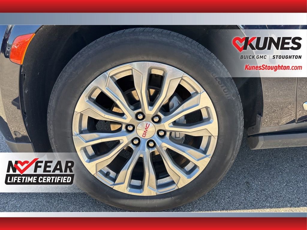 Used 2024 GMC Yukon Denali w/ Denali Reserve Package image 16