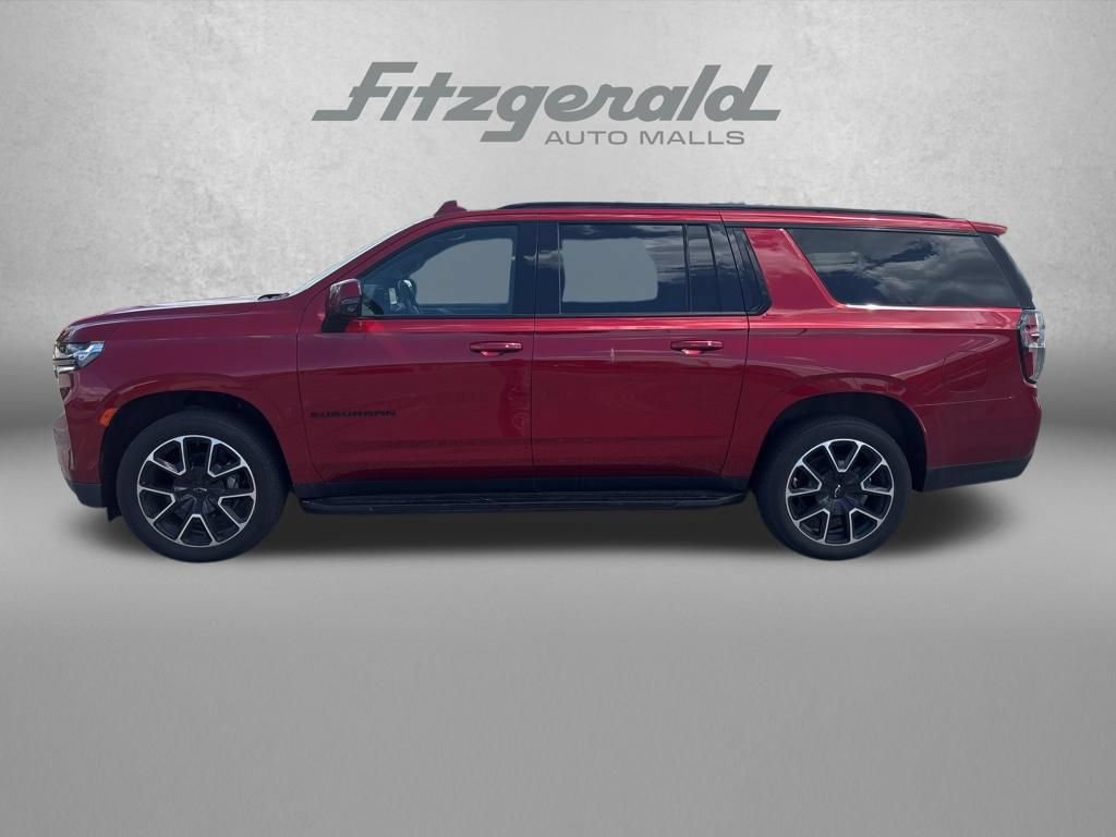 Used 2022 Chevrolet Suburban RST w/ Luxury Package AWD/4WD image 3