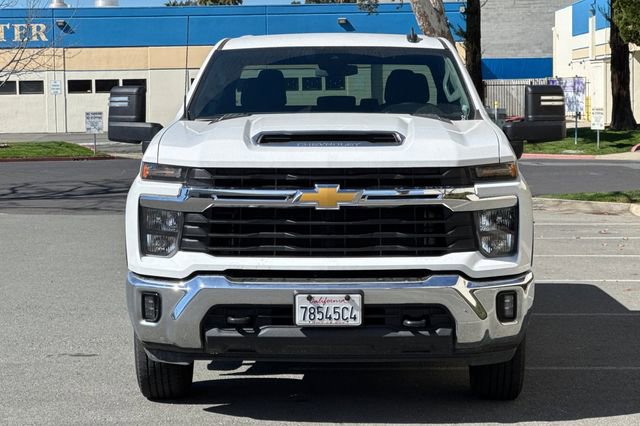 Used 2025 Chevrolet Silverado 2500 LT w/ Convenience Package image 9