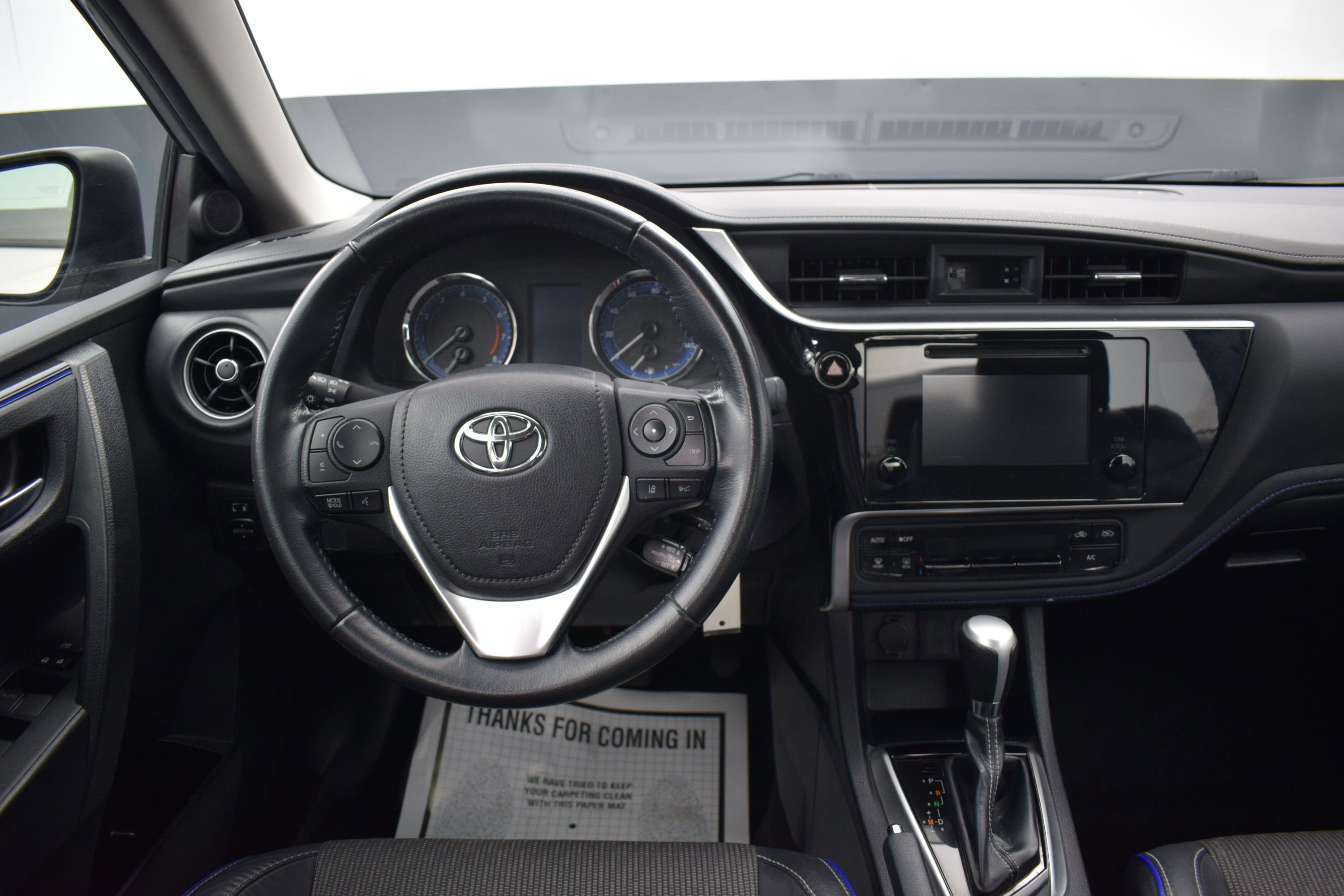 Used 2019 Toyota Corolla SE FWD image 14