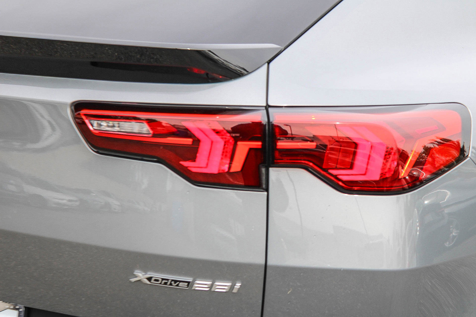 Used 2025 BMW X2 xDrive28i image 7