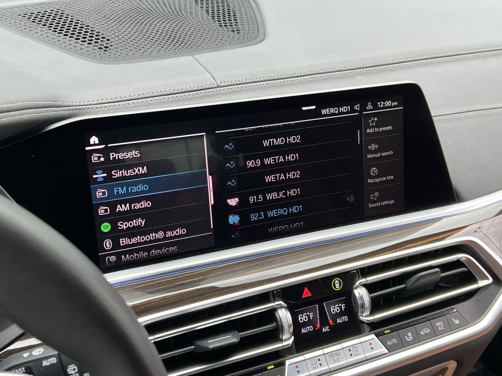 Used 2023 BMW X5 xDrive45e w/ Executive Package image 16