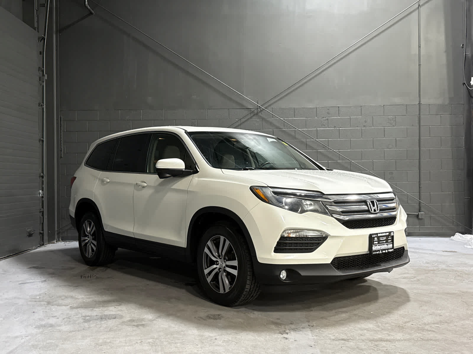 Used 2017 Honda Pilot EX-L image 1