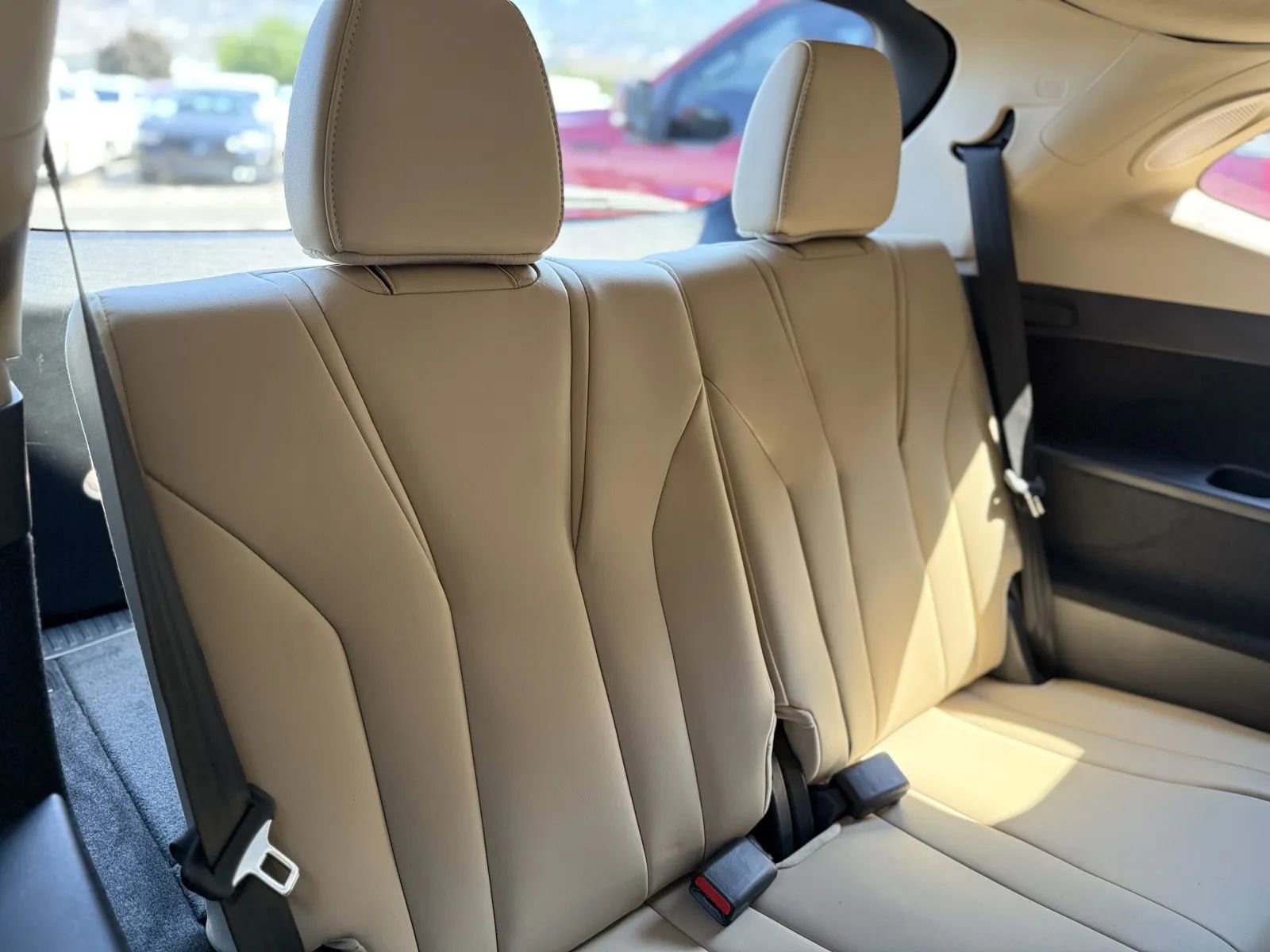 Used 2025 Acura MDX SH-AWD w/ Technology Package image 18