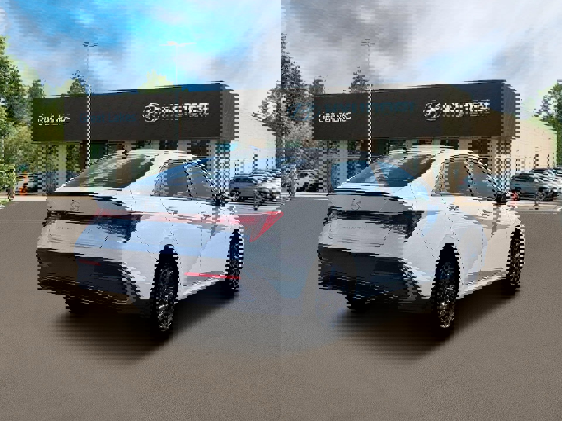 New 2026 Hyundai Elantra Sport image 7