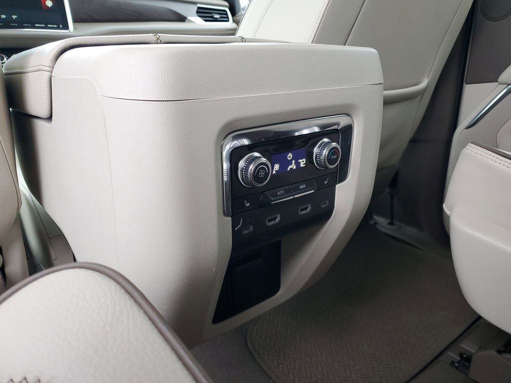 Certified 2023 GMC Yukon Denali w/ Advanced Technology Package image 32