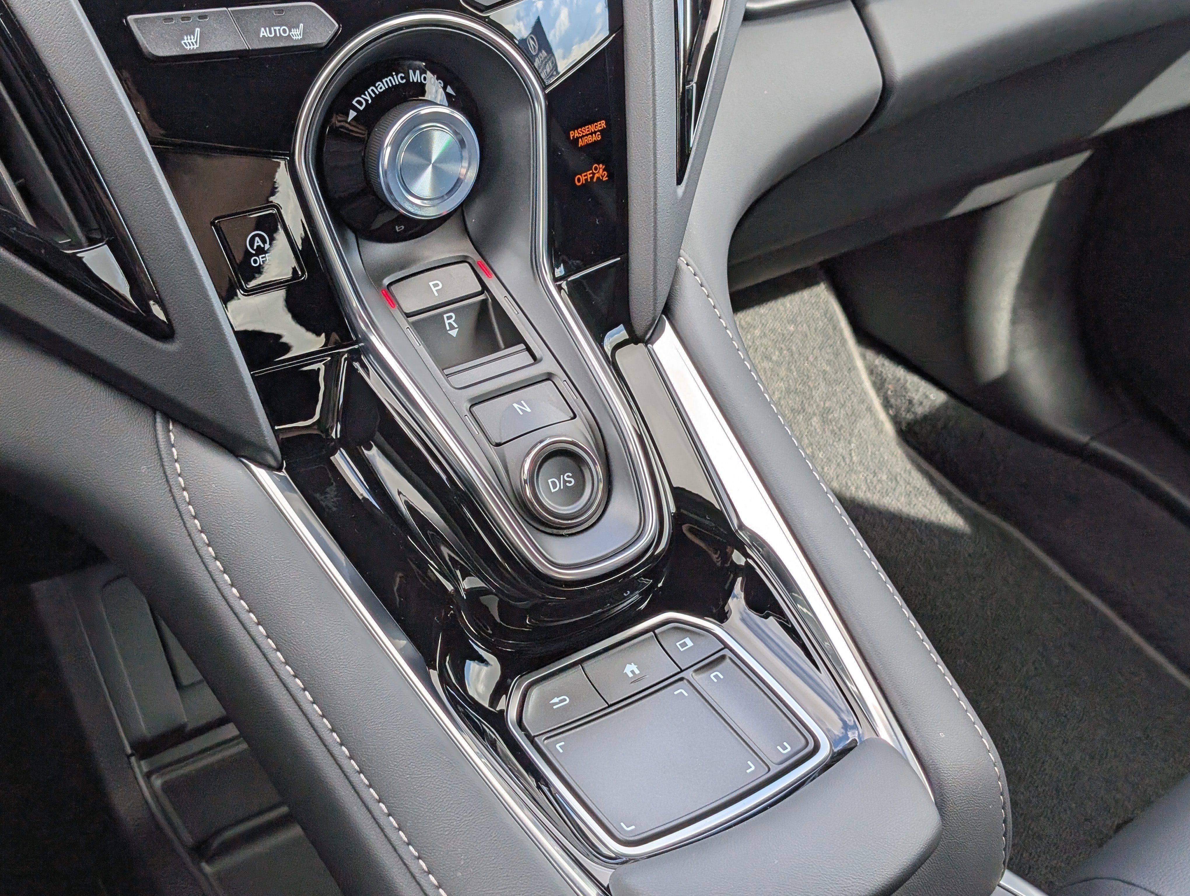 Certified 2025 Acura RDX SH-AWD image 21