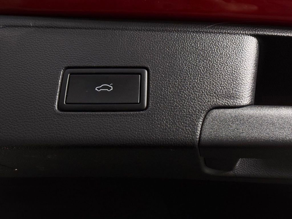 Used 2024 Volkswagen Atlas Cross Sport SEL R-Line image 30