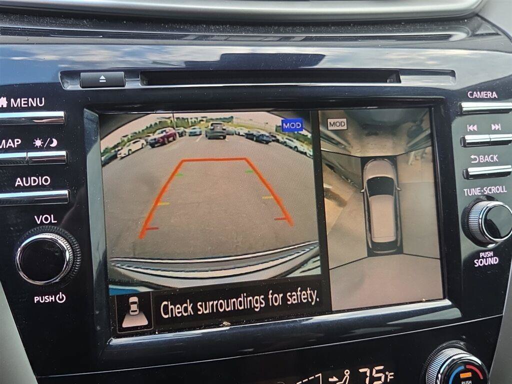 Used 2022 Nissan Murano SL FWD image 11