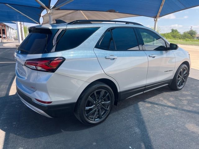 Used 2022 Chevrolet Equinox RS FWD image 4