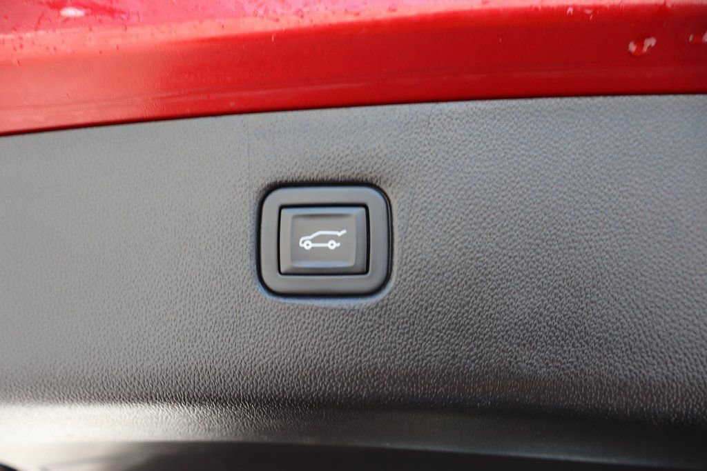 Used 2021 Chevrolet Blazer RS image 23