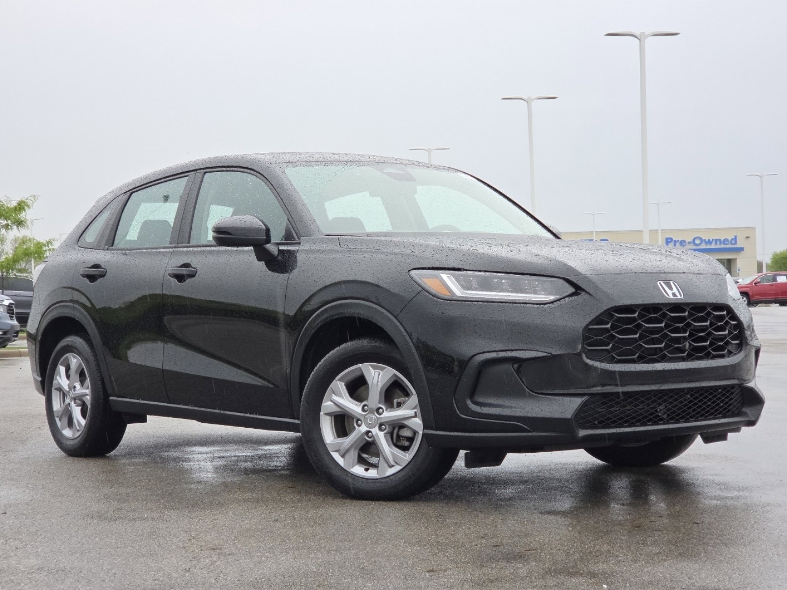 Used 2024 Honda HR-V LX image 2