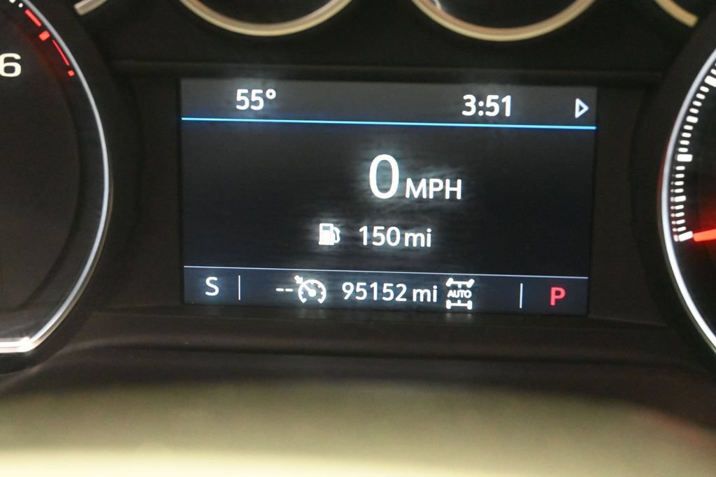 Used 2021 Chevrolet Tahoe LT AWD/4WD image 17