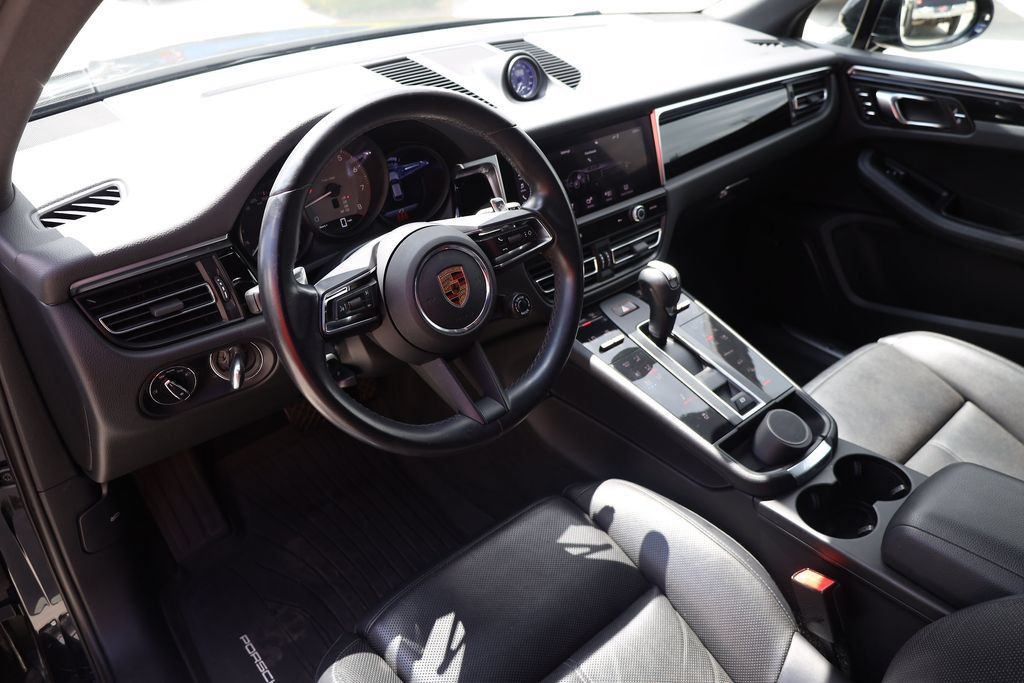 Used 2022 Porsche Macan S w/ Premium Package Plus AWD/4WD image 12