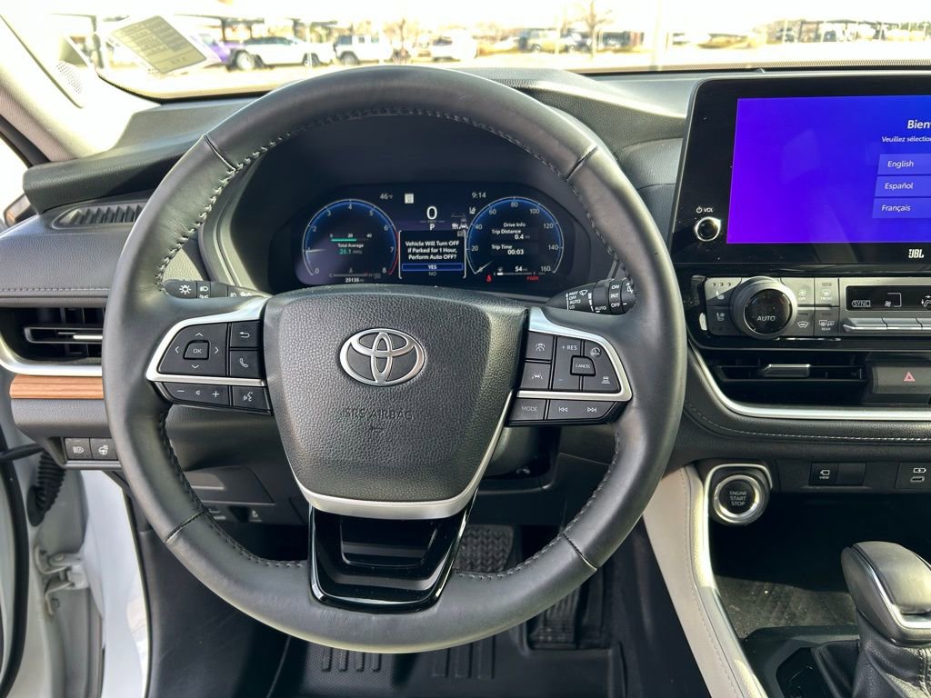 Used 2024 Toyota Grand Highlander Limited image 22