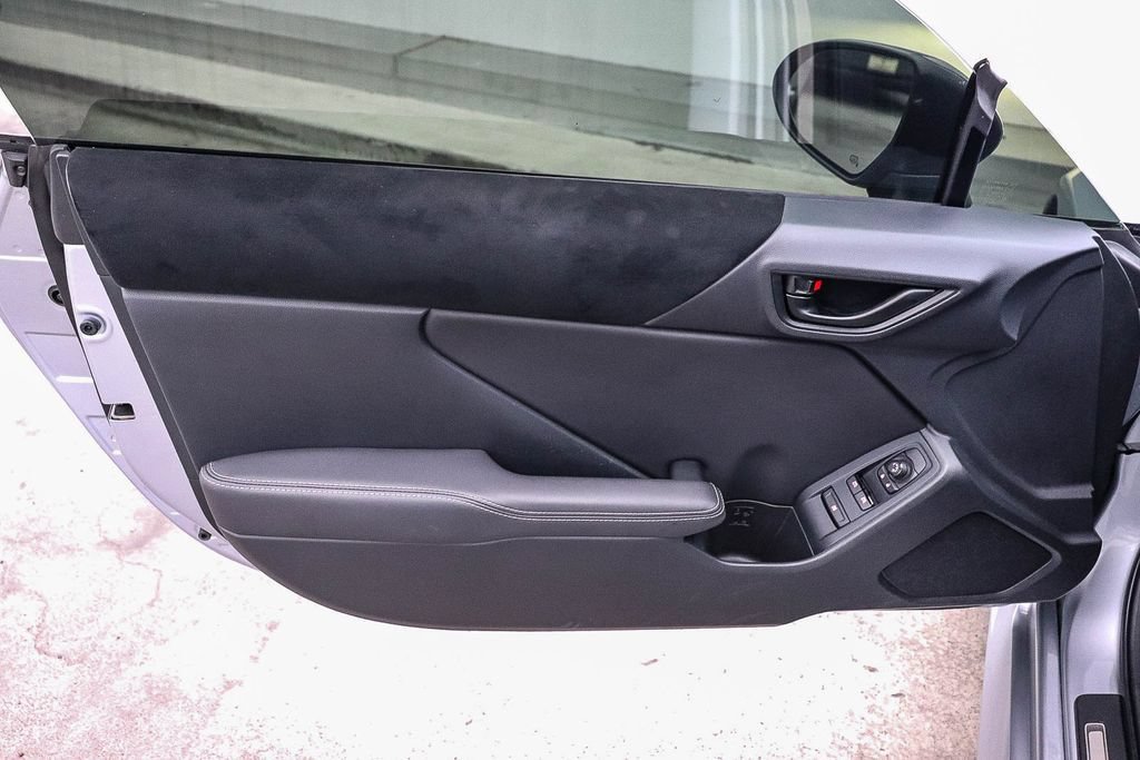 Used 2022 Toyota GR86 Premium w/ ALL Weather Mat Package (TMS) RWD image 23