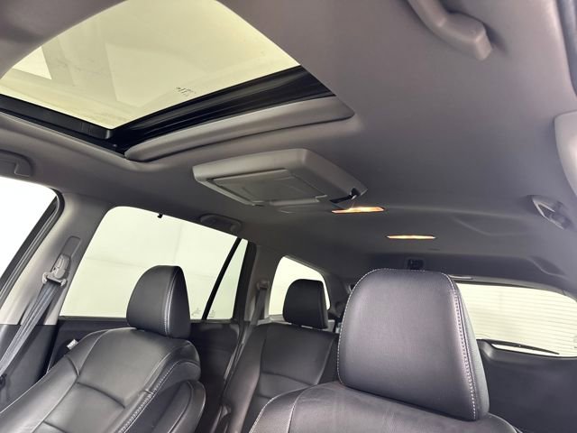 Used 2019 Honda Pilot Touring image 13