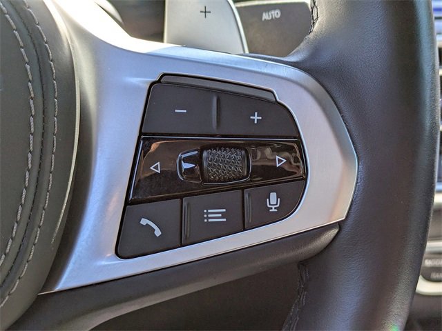 Used 2022 BMW X6 M50i w/ Executive Package image 28