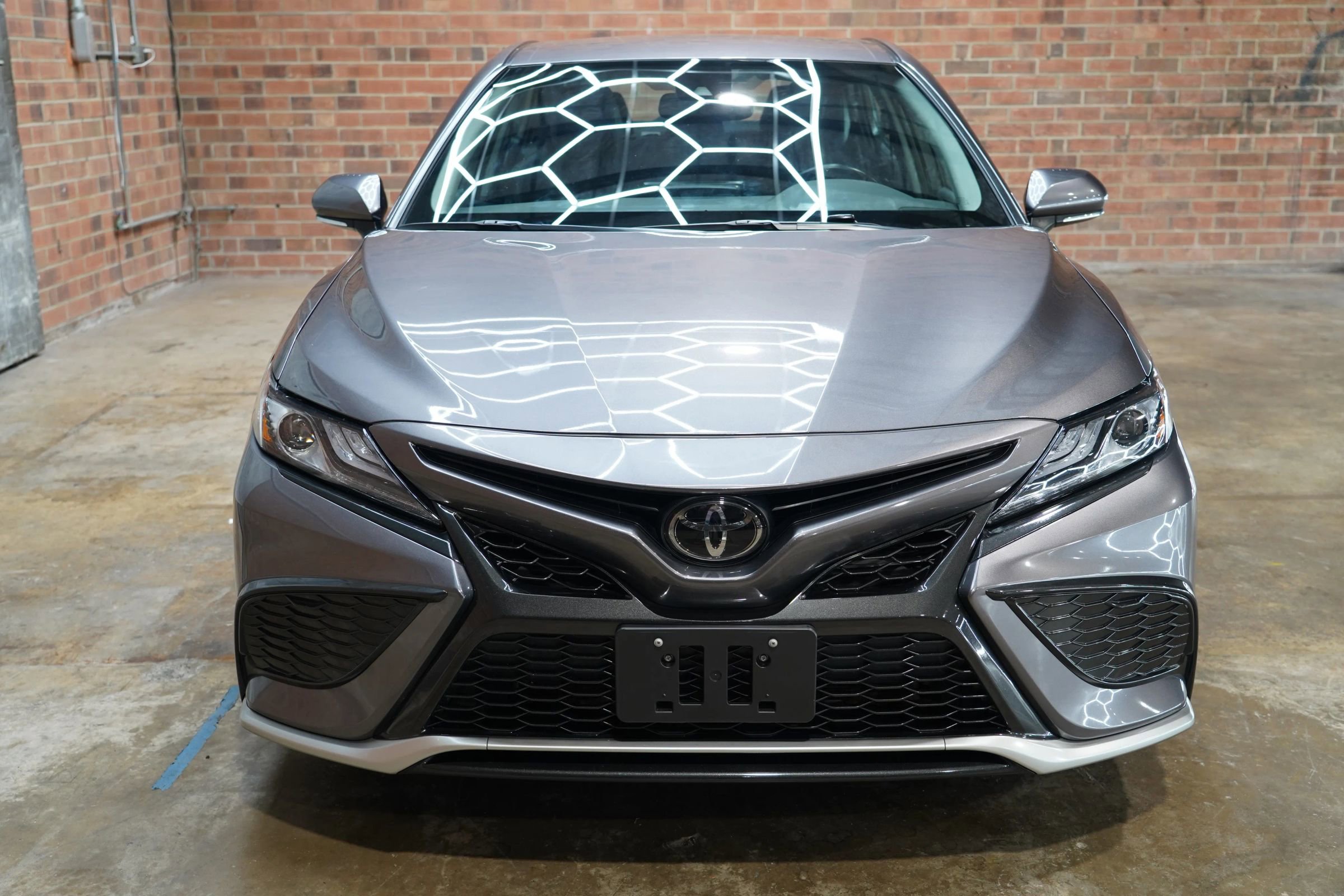 Used 2023 Toyota Camry XSE image 6