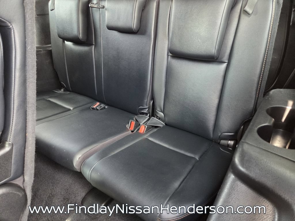 Used 2019 Toyota Highlander XLE AWD/4WD image 13