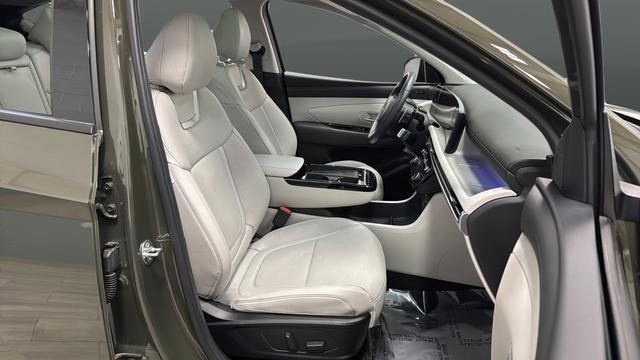 Used 2025 Hyundai Tucson Limited image 25