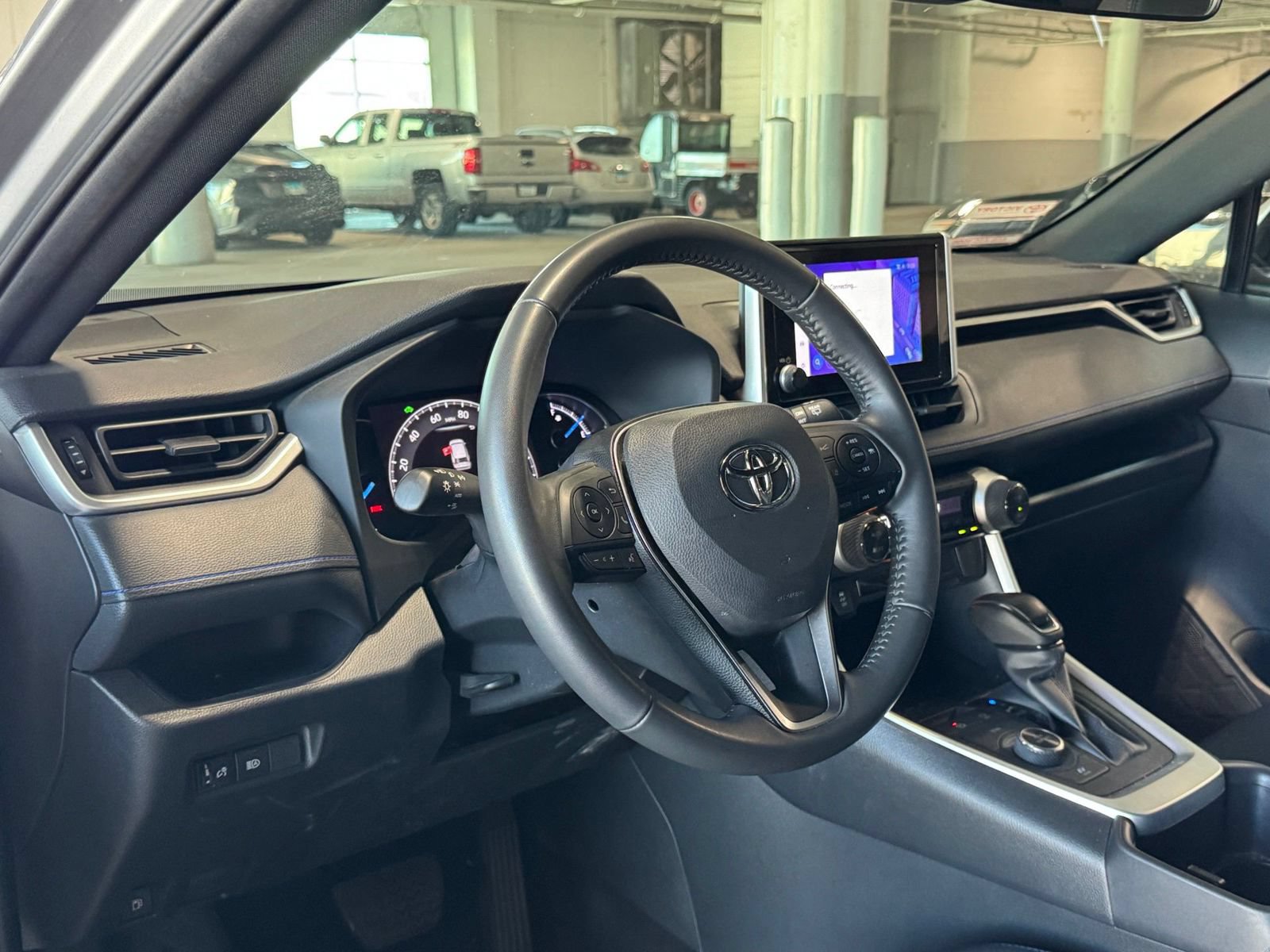 Used 2024 Toyota RAV4 SE AWD/4WD image 14