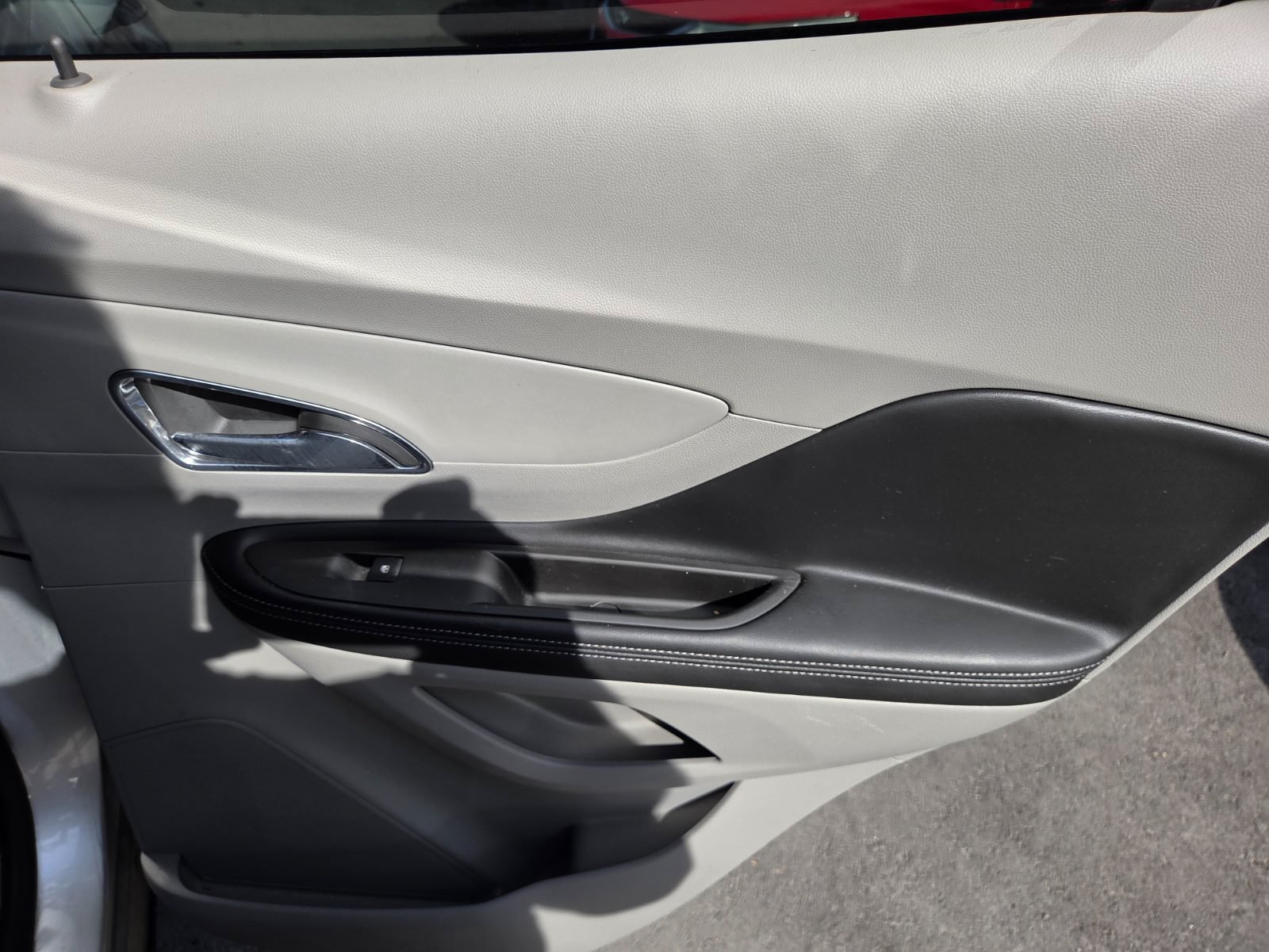 Used 2013 Buick Encore FWD image 12