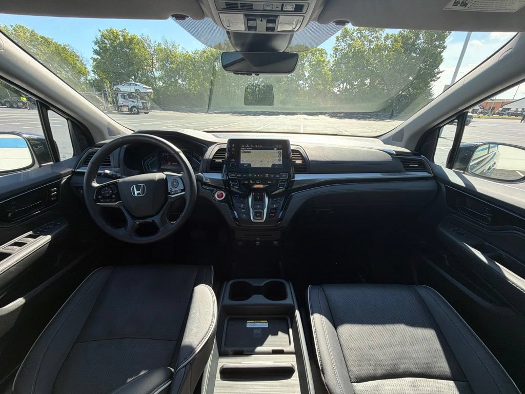 Certified 2024 Honda Odyssey Elite image 12