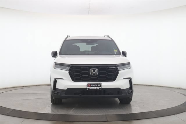 Used 2025 Honda Pilot Black Edition image 12