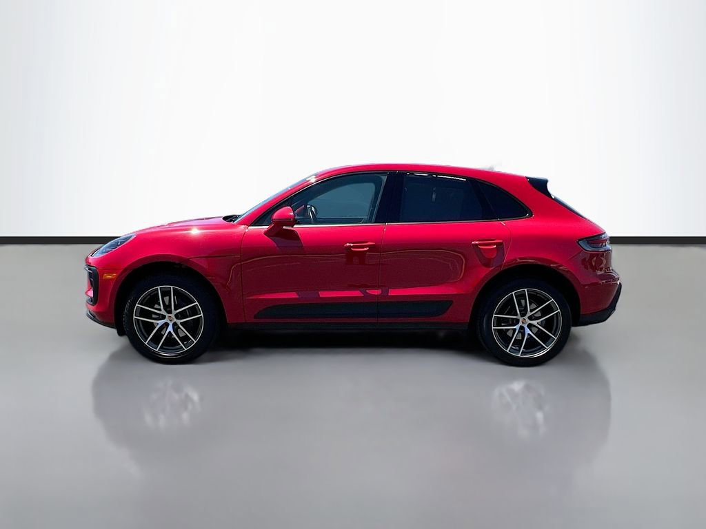 Used 2023 Porsche Macan AWD/4WD image 8