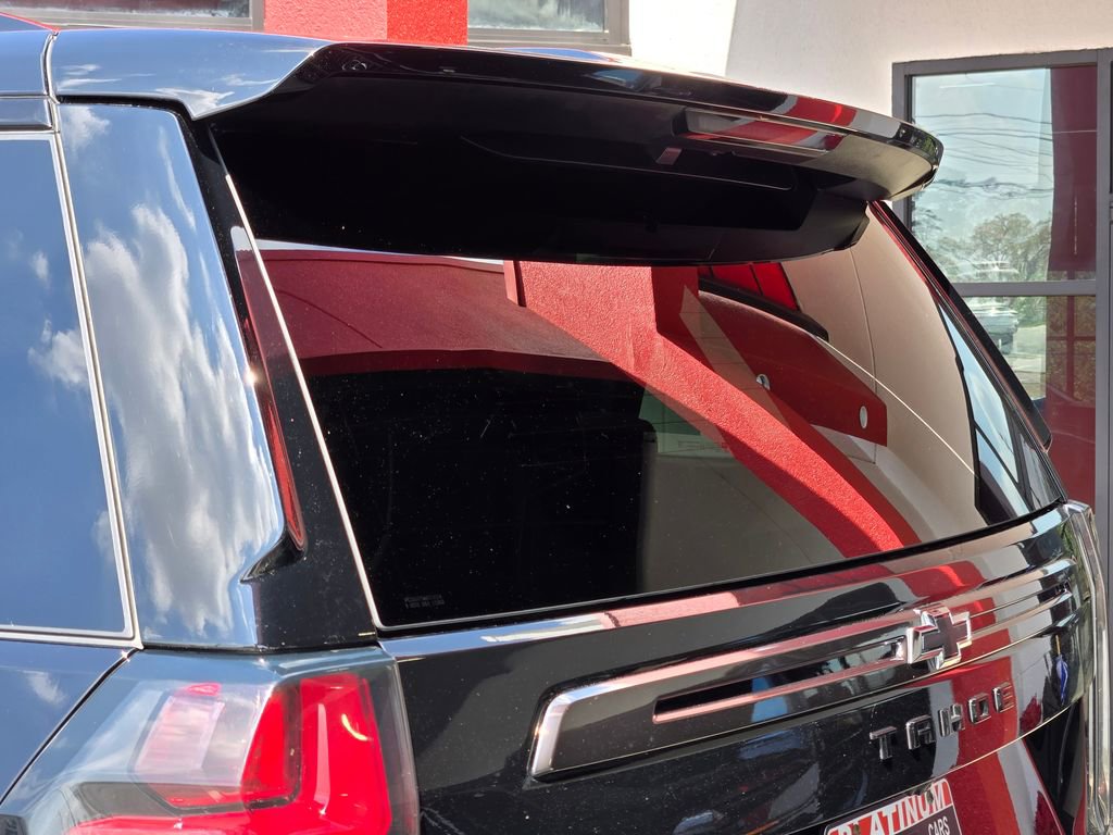 Used 2021 Chevrolet Tahoe RST w/ Luxury Package AWD/4WD image 9