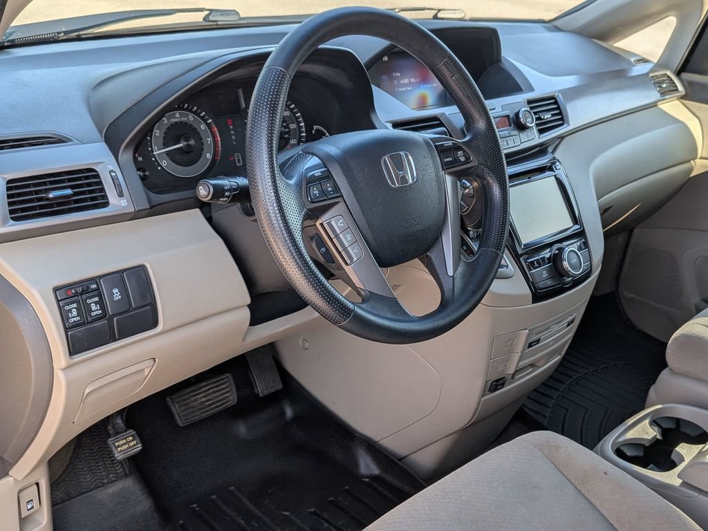 Used 2017 Honda Odyssey SE image 35