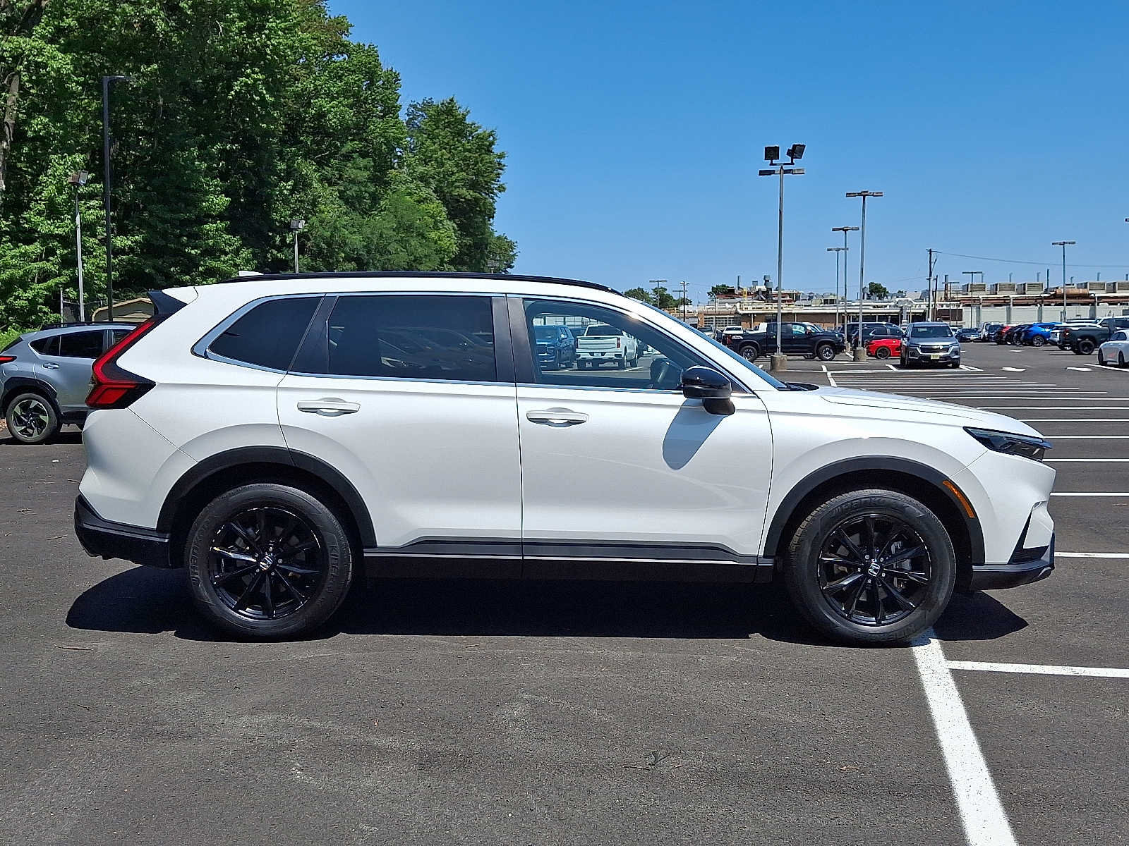 Used 2023 Honda CR-V Sport image 8