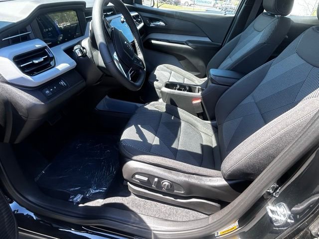 New 2027 Chevrolet Bolt LT w/ Comfort Package FWD image 9