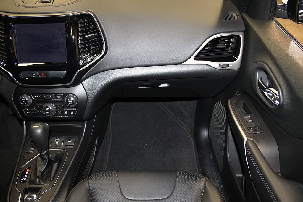 Certified 2020 Jeep Cherokee High Altitude AWD/4WD image 35