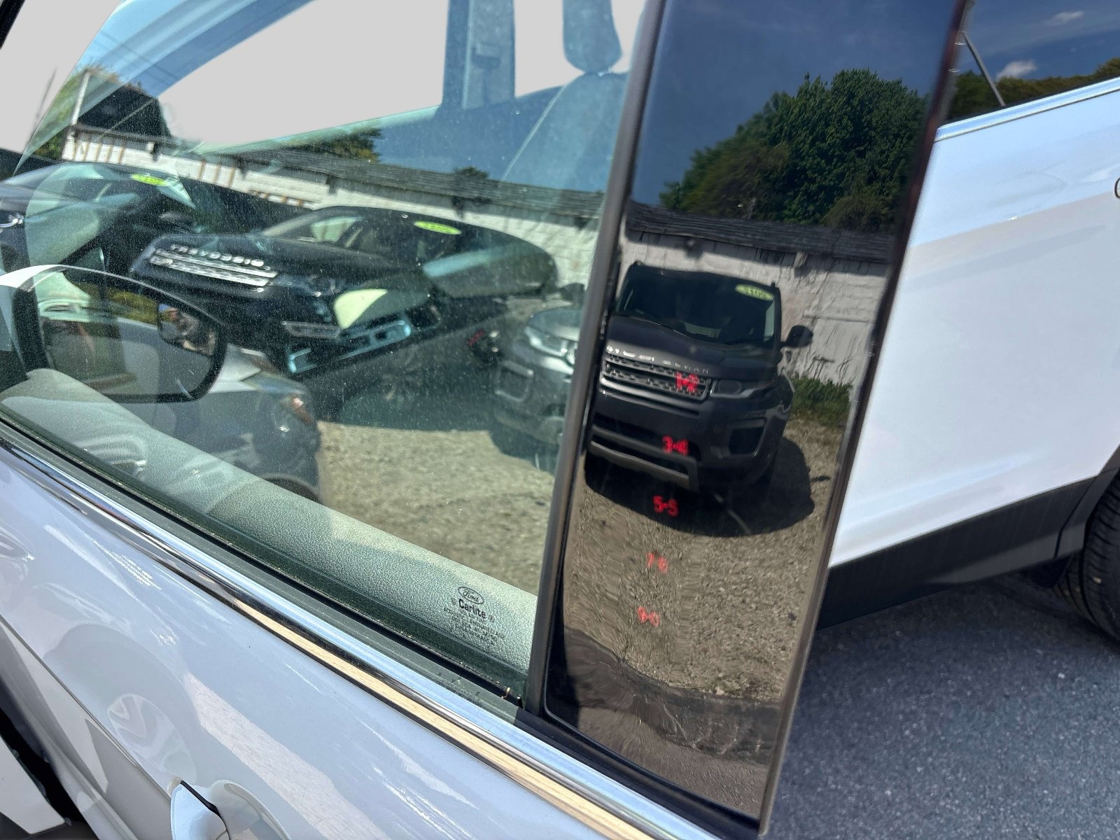 Used 2019 Ford Escape SE AWD/4WD image 9